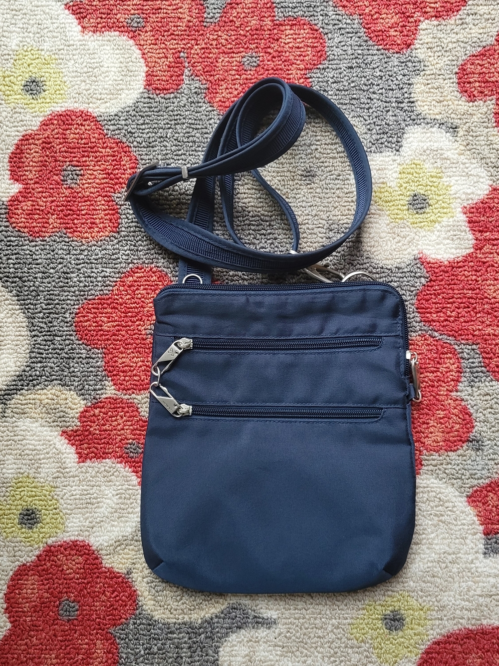 Travelon Navy Anti-theft Crossbody Bag